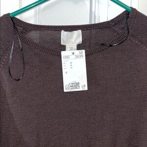 New NWT H & M Chocolate Brown Women’s No Iron Easy Care Soft Crewneck Sweater M